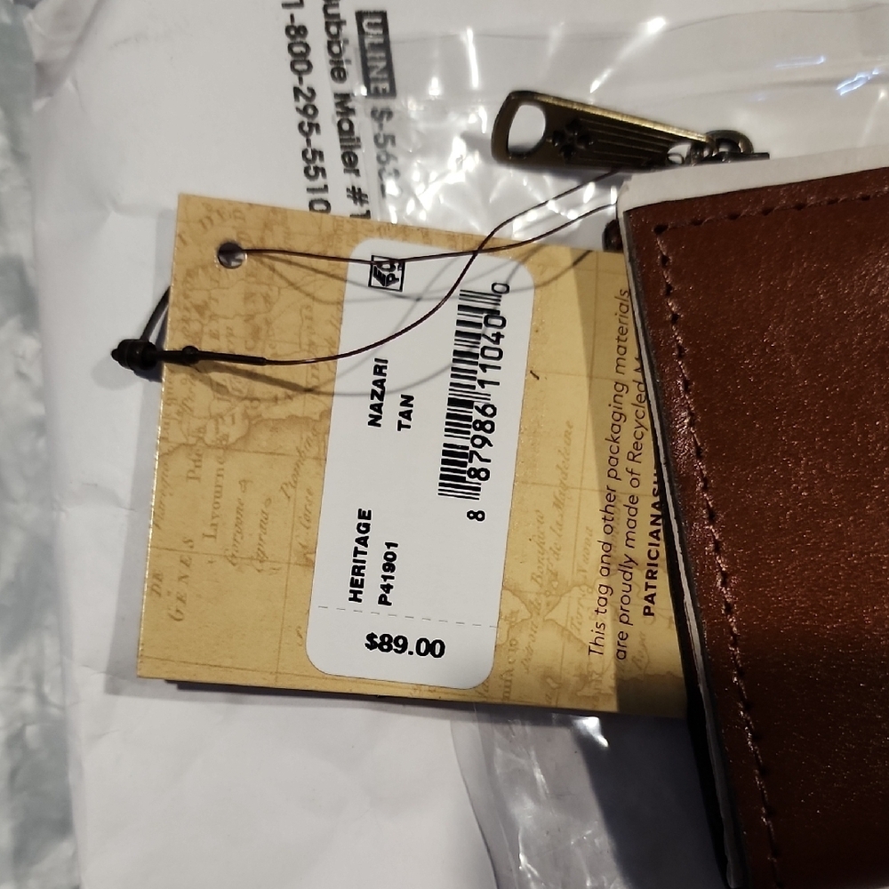 Patricia Nash Brown Leather Key & Card Holder - Picture 2 of 5